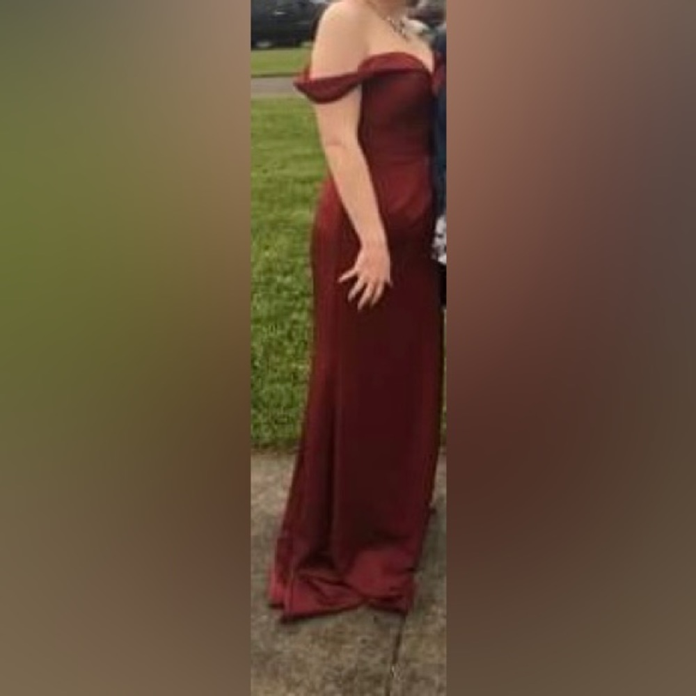 Faviana Dress